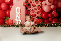 Lyla Cake Smash