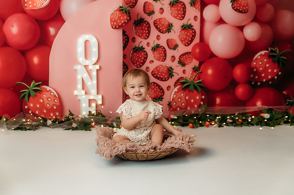 Lyla Cake Smash