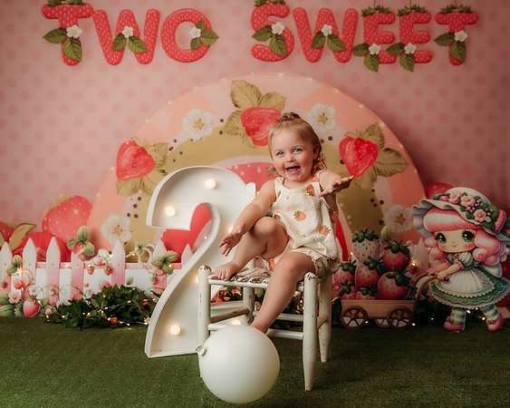 Alex TWO SWEET-5